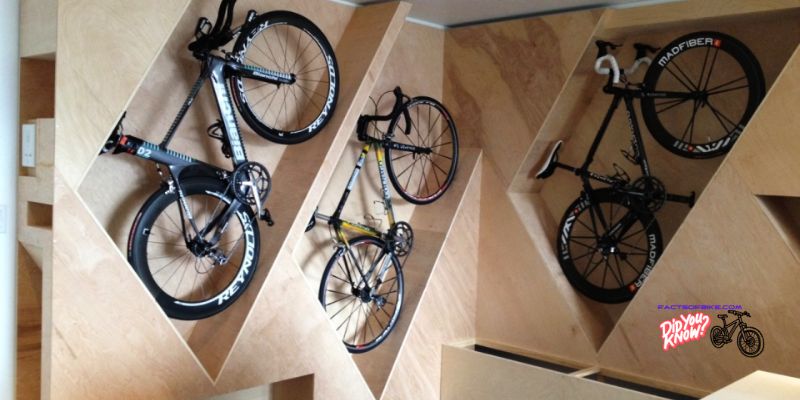Features to Consider When Choosing a Bike Closet